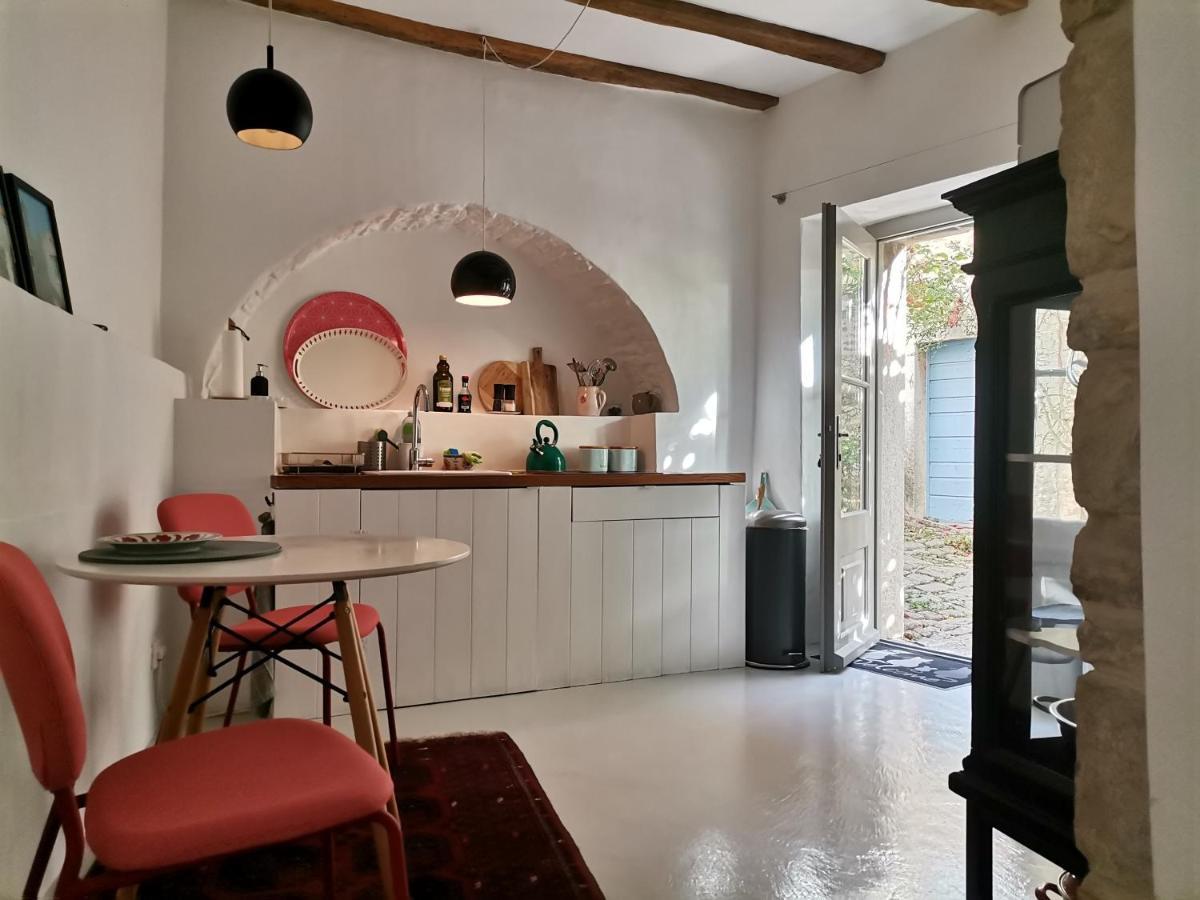Casa Pino Pina Leilighet Motovun Eksteriør bilde